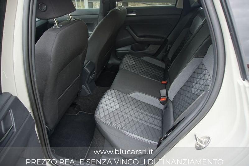 Volkswagen Polo 1.0 TSI R-Line DSG