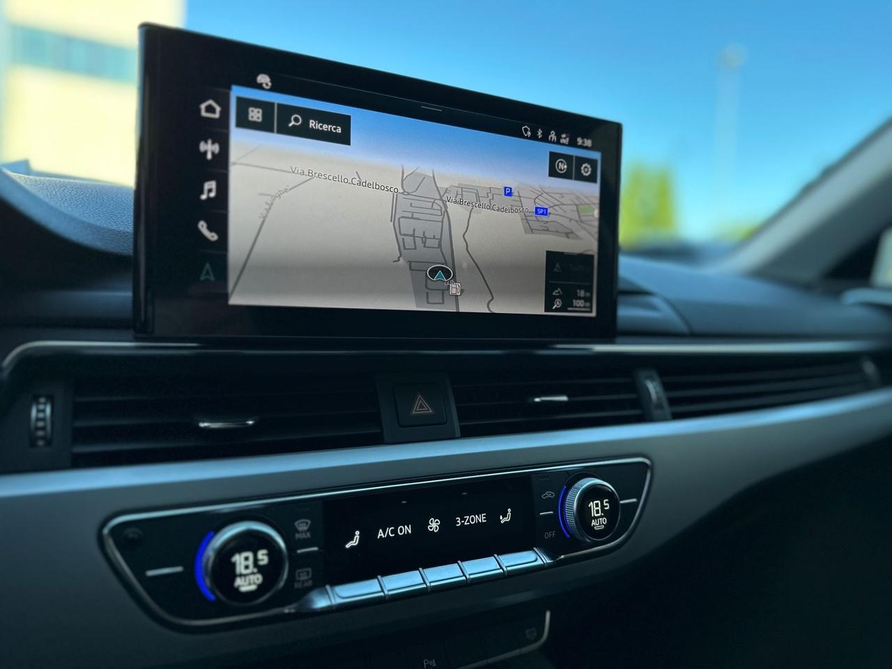 Audi A4 Avant 40 TDI S tronic S line edition V. COCKPIT