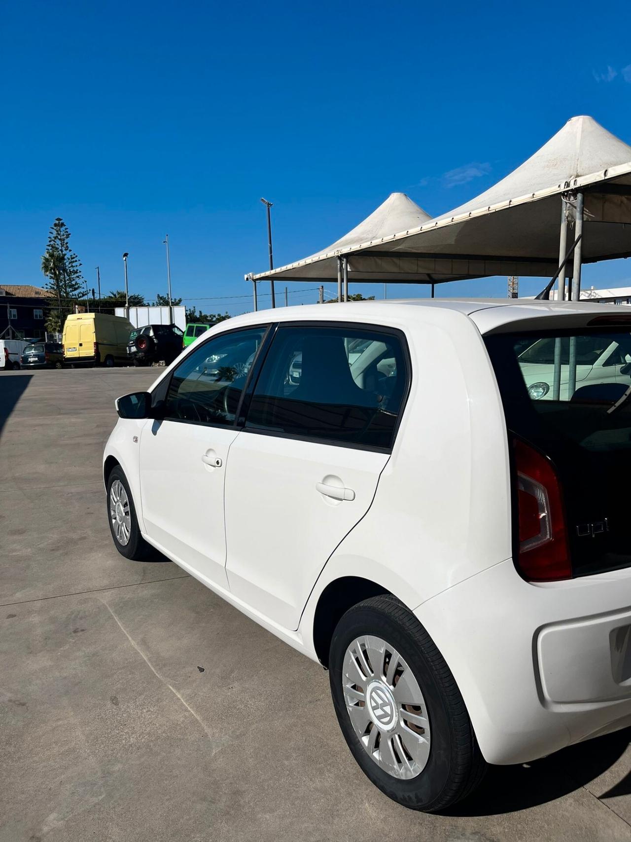 Volkswagen up! 1.0 75 CV 5p. high