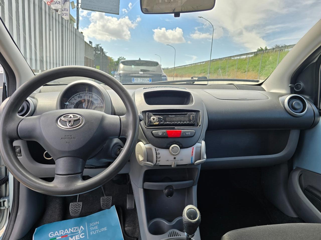 Toyota Aygo 1.0 12V VVT-i 5 porte