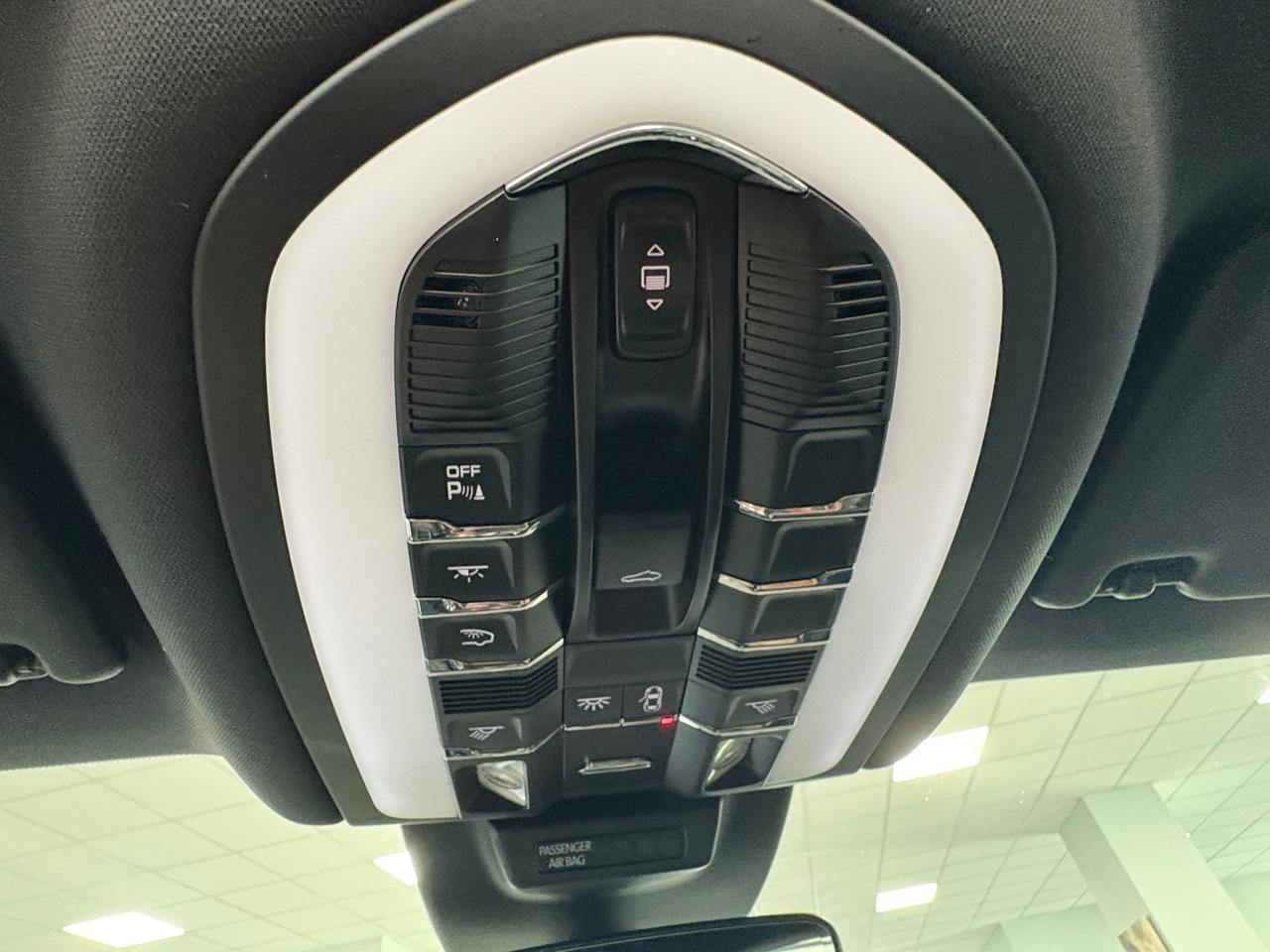 Porsche Macan 2.0 245cv 2020 km 151000 Tetto