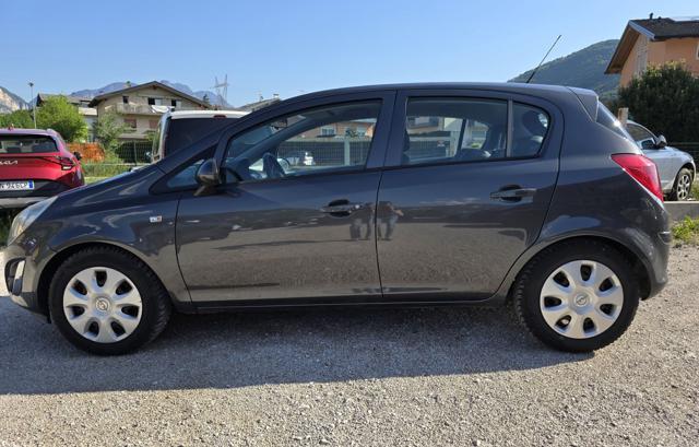 OPEL Corsa 1.2 5 porte Sport