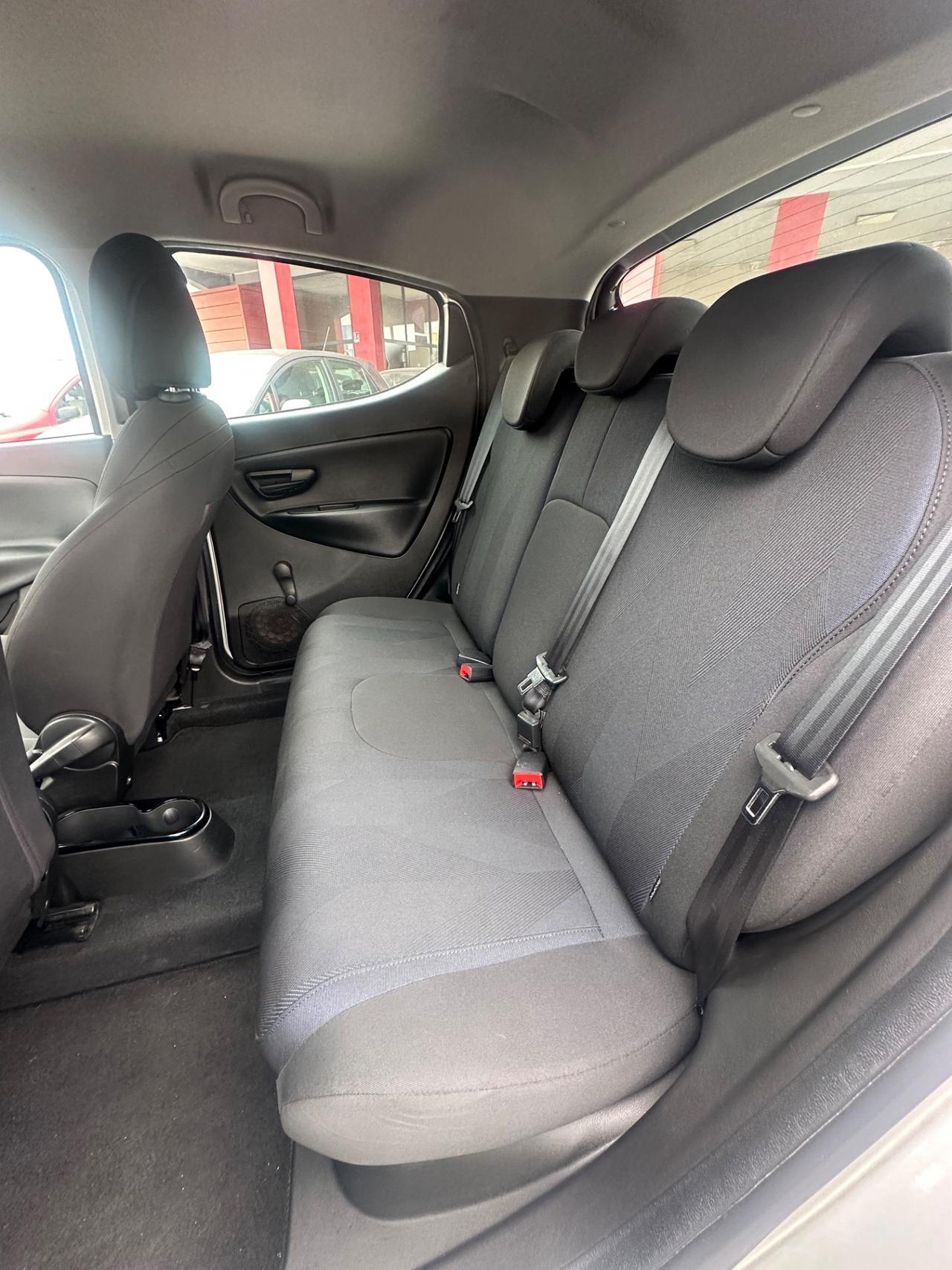 Lancia Ypsilon 1.2 69 CV 5 porte GPL Platinum