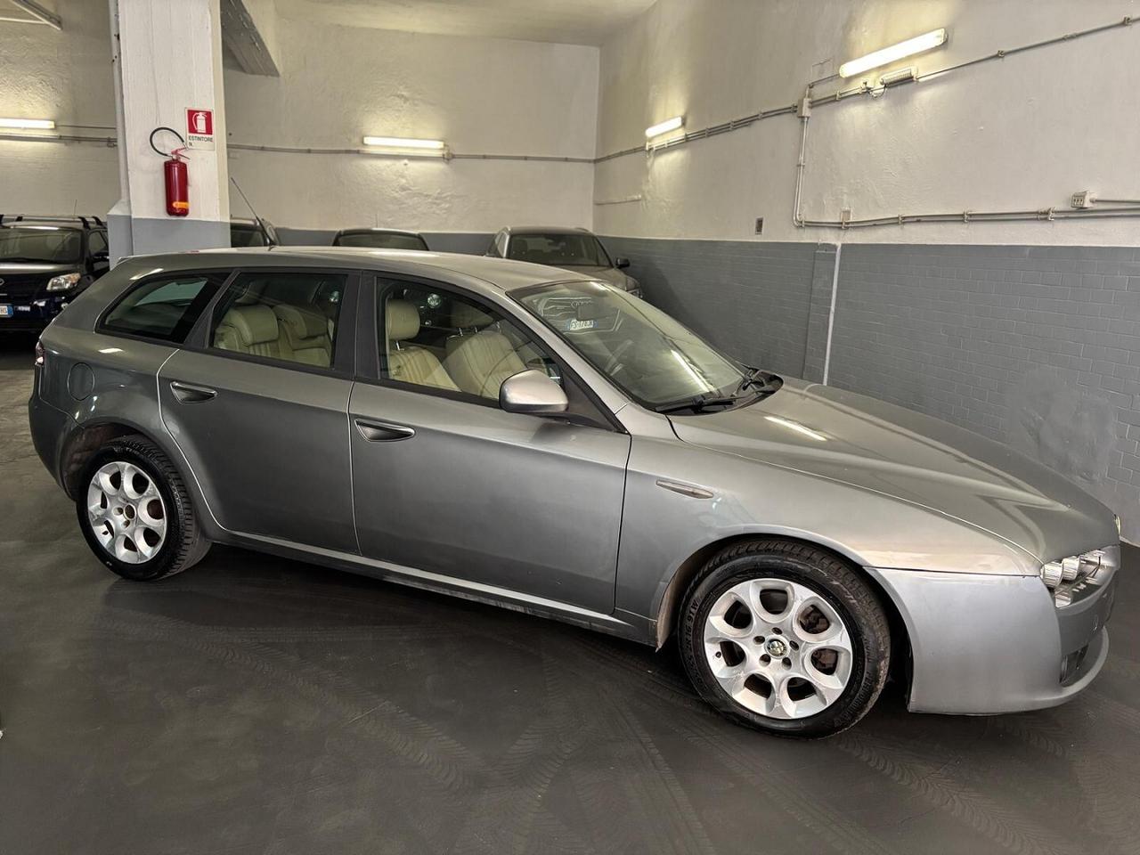 Alfa Romeo 159 JTDm SW AUTOMATICA