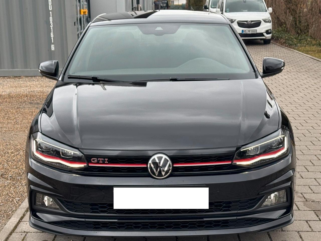 Volkswagen Polo 2.0 TSI DSG GTI