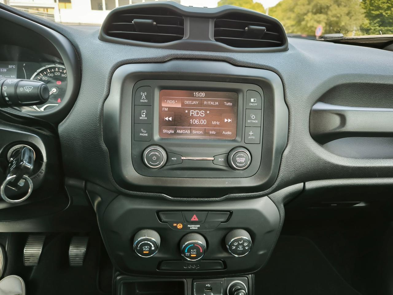Jeep Renegade 1.6 Mjt Sport