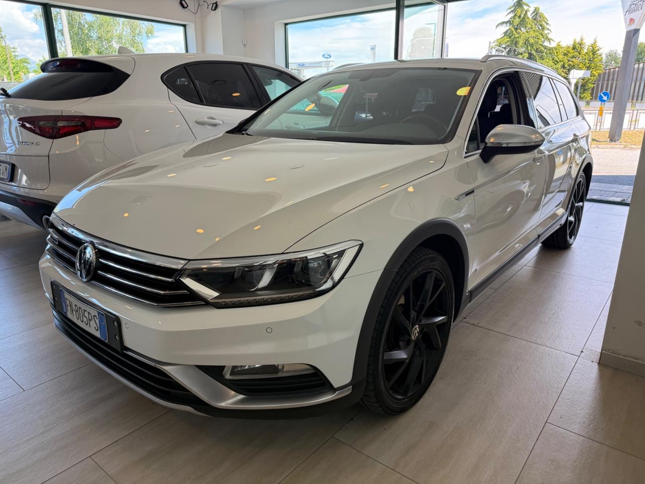 Volkswagen Passat Alltrack 2.0 TDI 190 CV 4MOTION DSG BMT