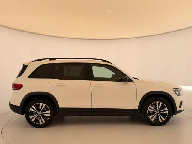 MERCEDES-BENZ GLB 200 d Sport Plus auto
