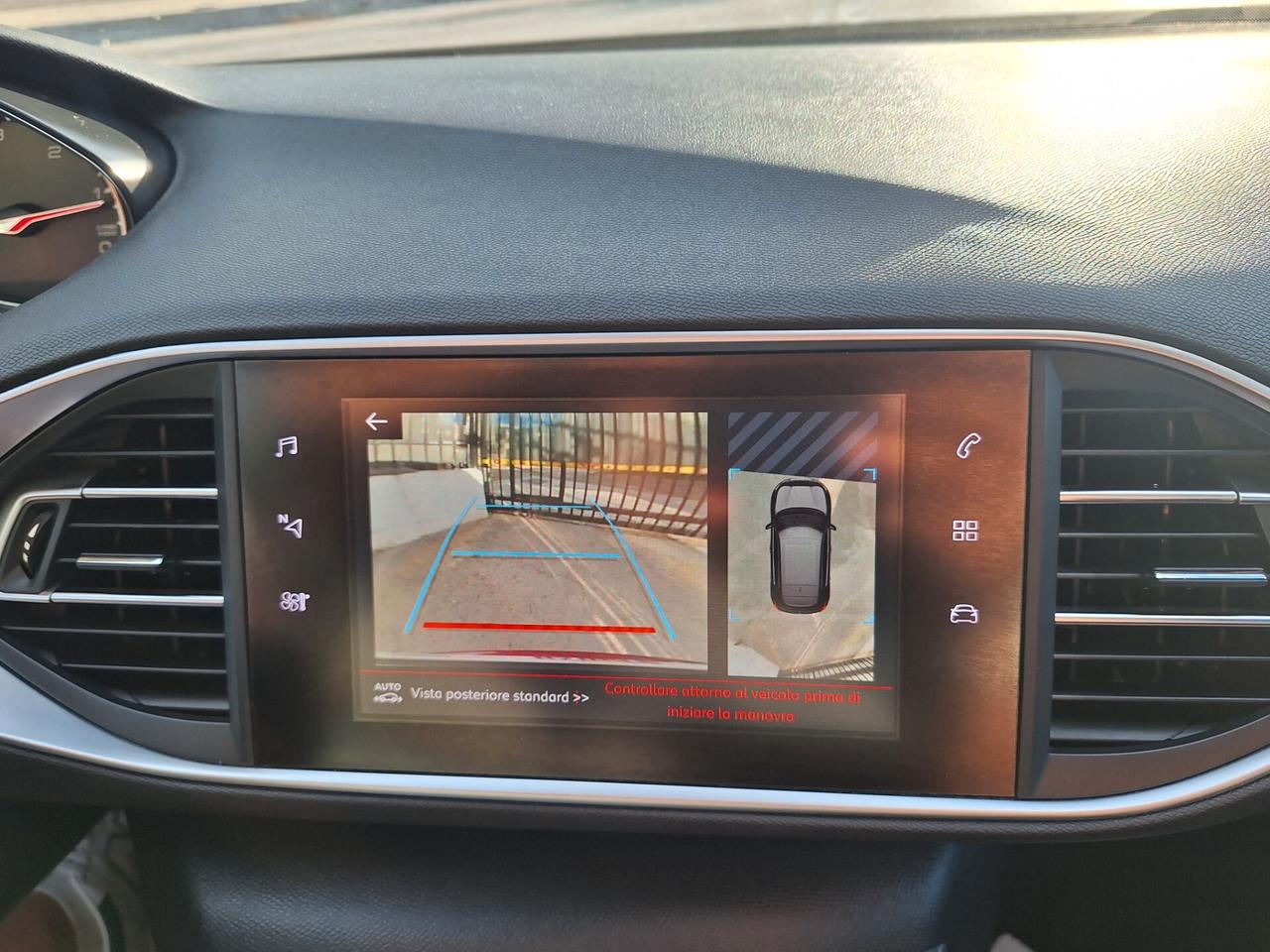 Peugeot 308 1.5 hdi "BERLINA" GT LINE NAVI 2018