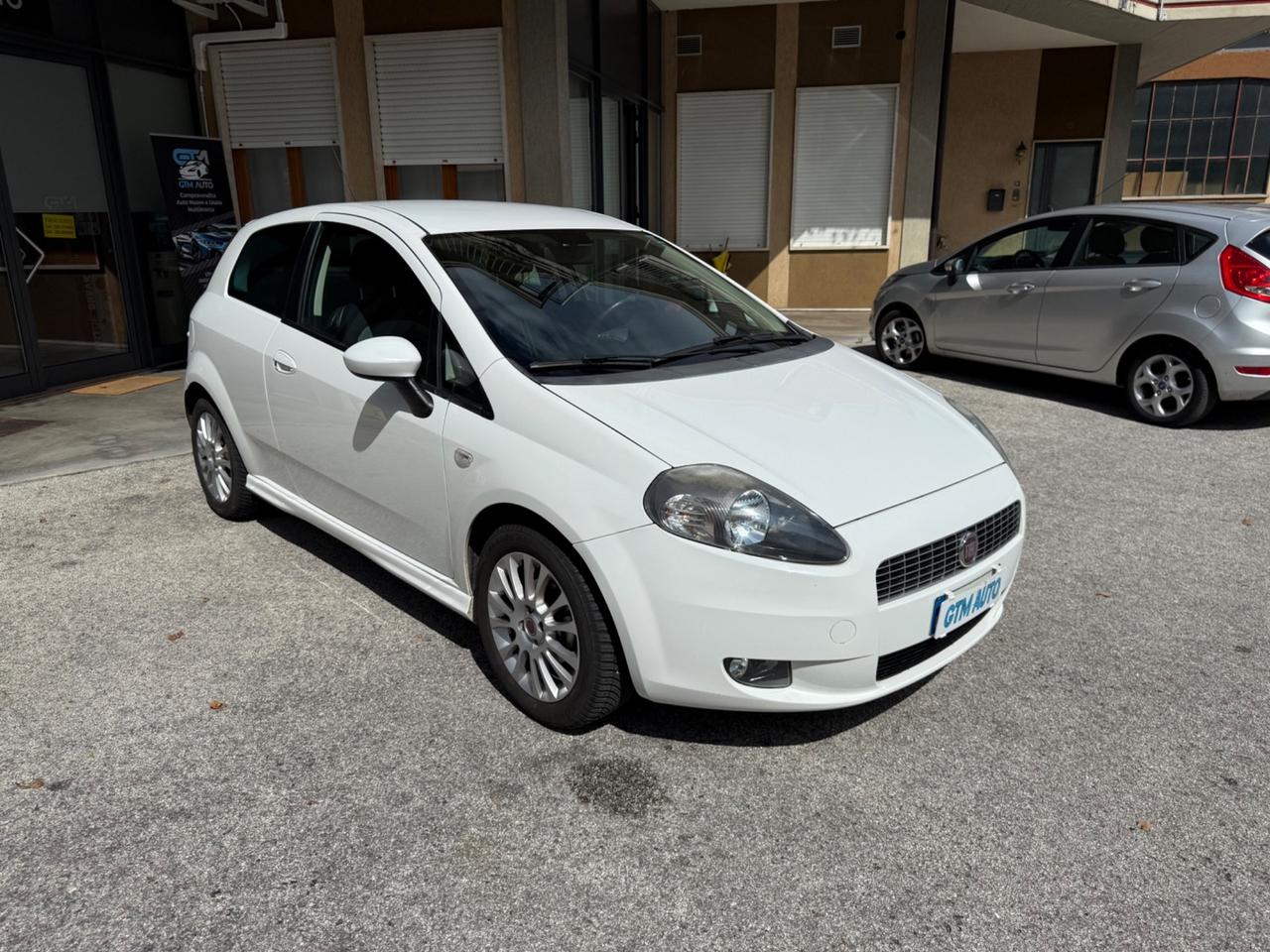 Fiat Grande Punto 1.4 3 porte Dynamic -Gpl