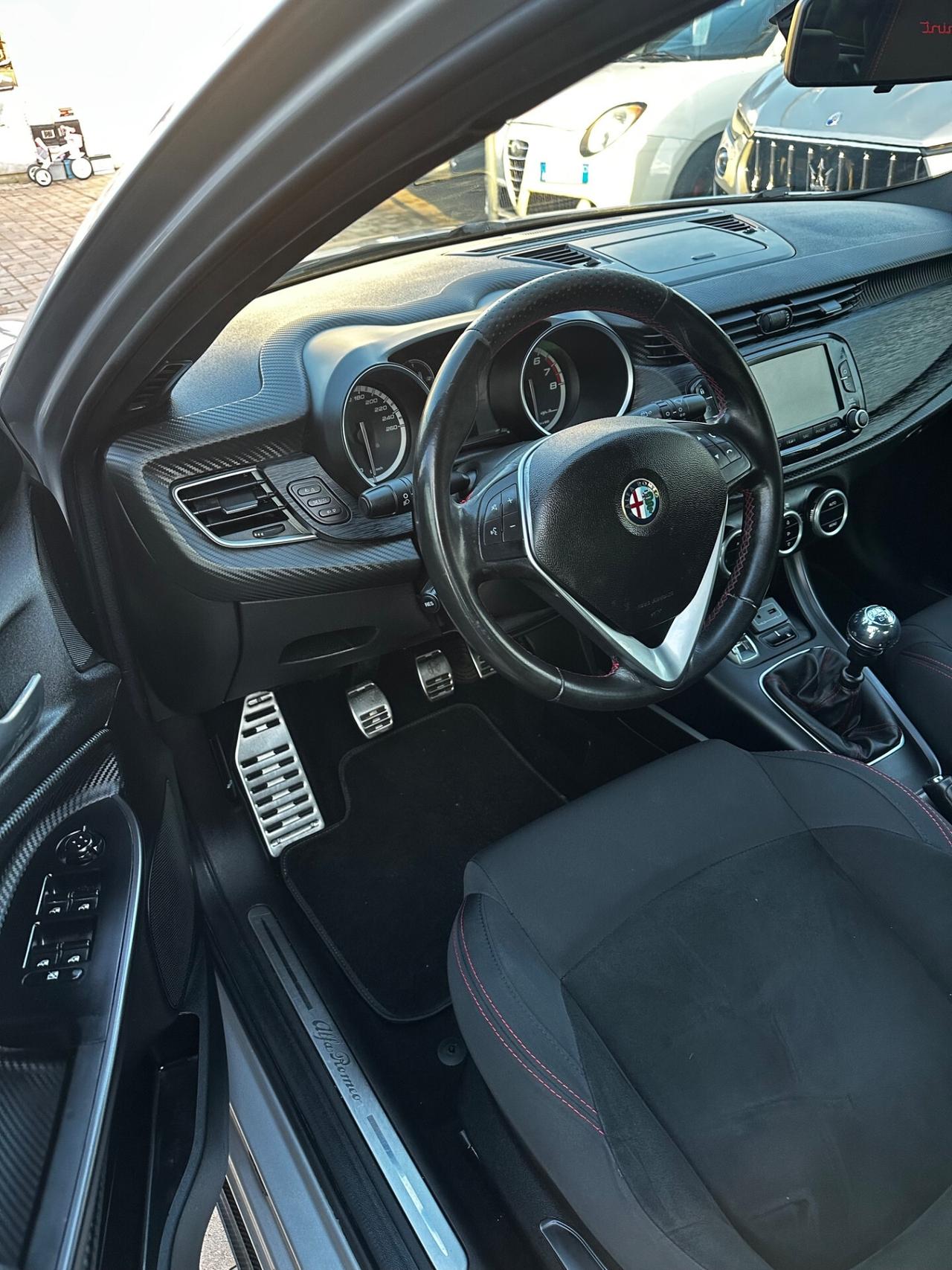 Alfa Romeo Giulietta 1.4 Turbo 120 CV GPL Super