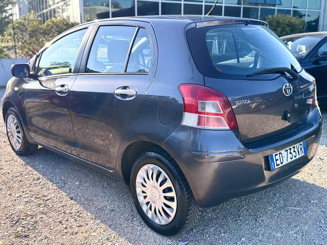 Toyota Yaris 1.0 Benzina 69cv 2010 90.000km