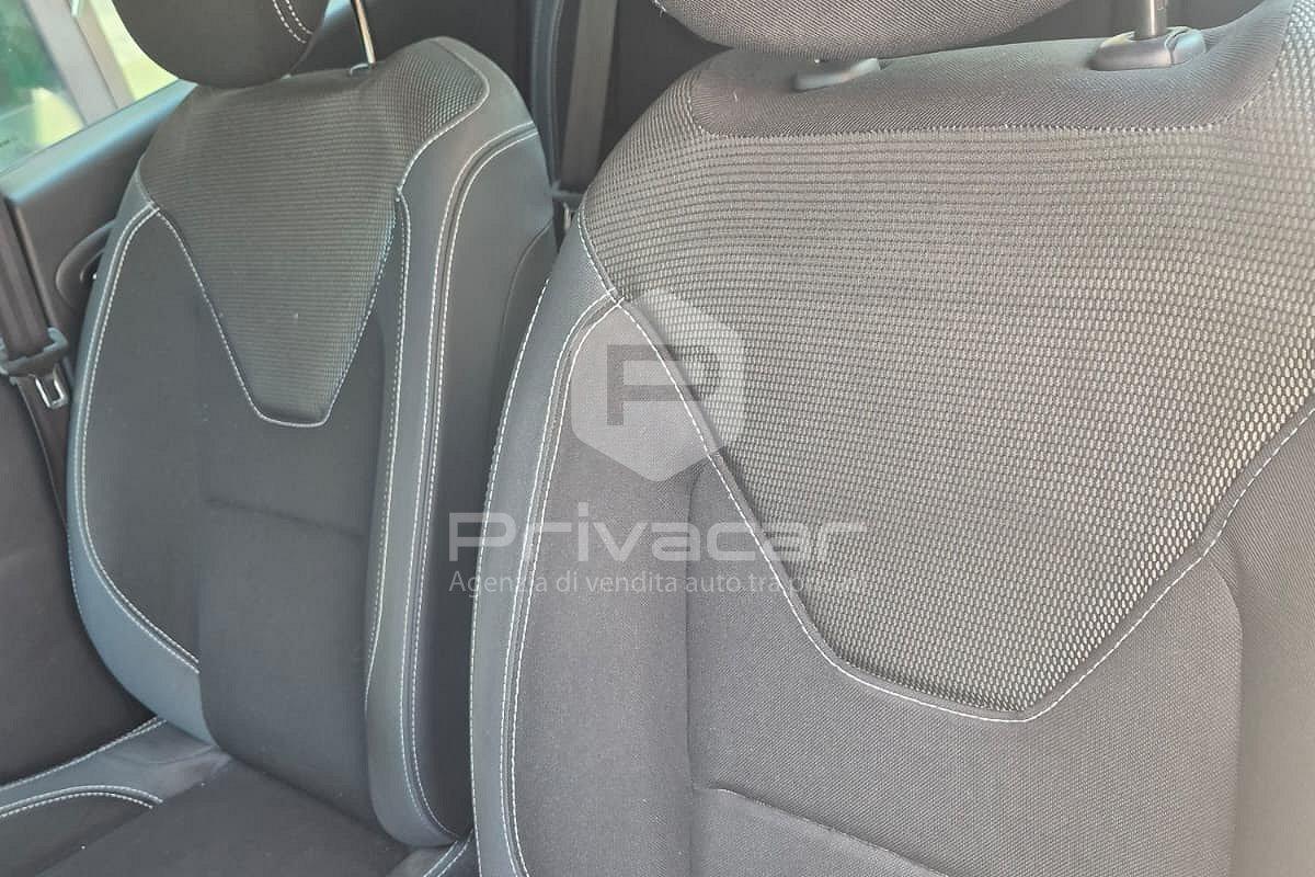 RENAULT Clio TCe 12V 90 CV GPL 5 porte Moschino Life
