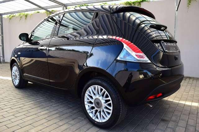 Lancia Ypsilon 1.0 Firefly Hybrid 70 cv Gold