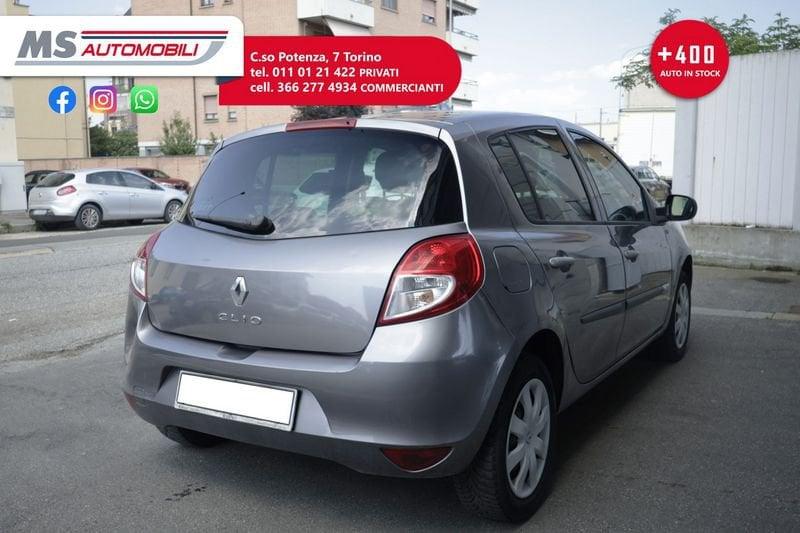 Renault Clio Renault Clio 1.2 16V 5 porte Yahoo! 55KW ANNO 2011