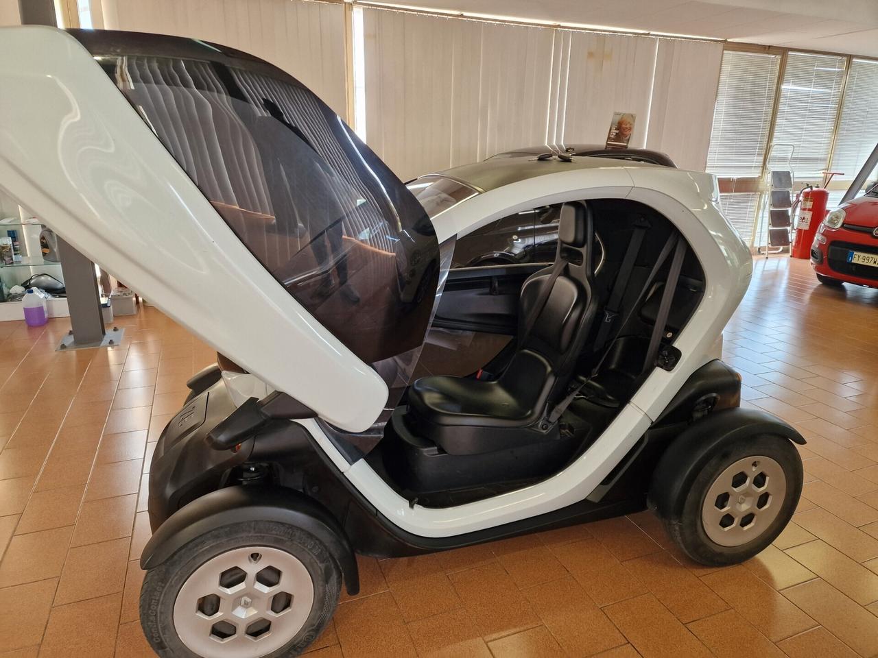 Renault Twizy 45