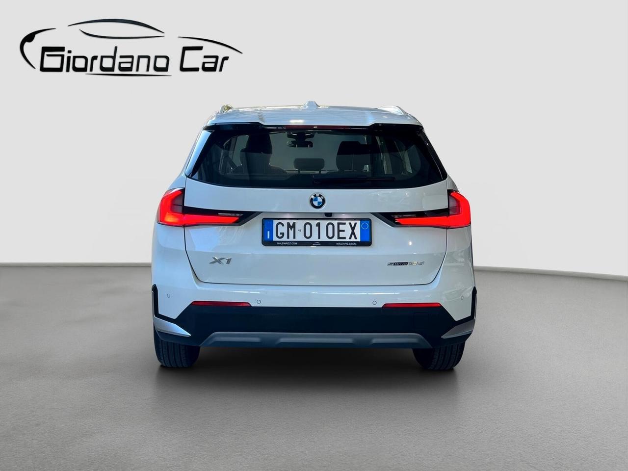 Bmw X1 sDrive18d Essence Edition DCT