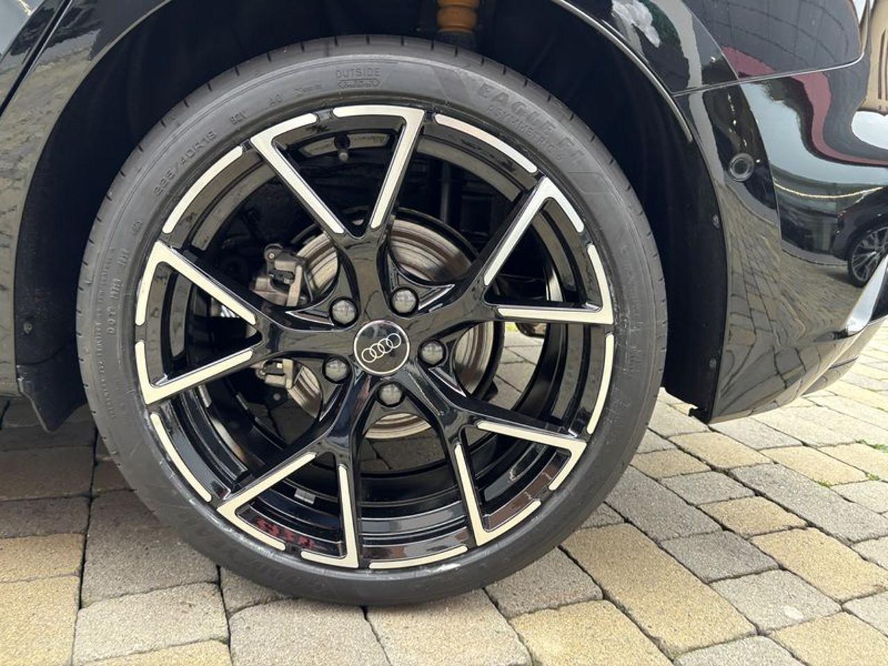 Audi A3 SPB TFSI 110 kW S tronic S line edition MATRIX