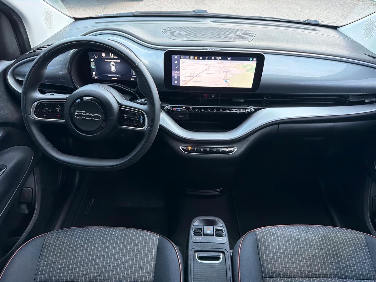 Fiat 500e 3+1 42 kWh Icon 2022 NAVI
