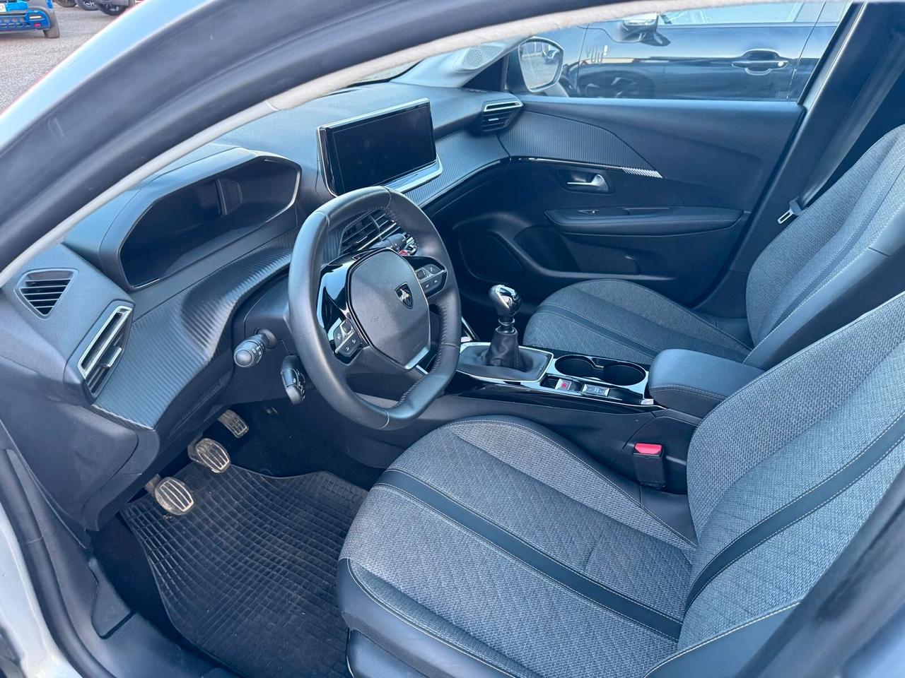 Peugeot 208 PureTech 100 Stop&Start 5 porte Allure