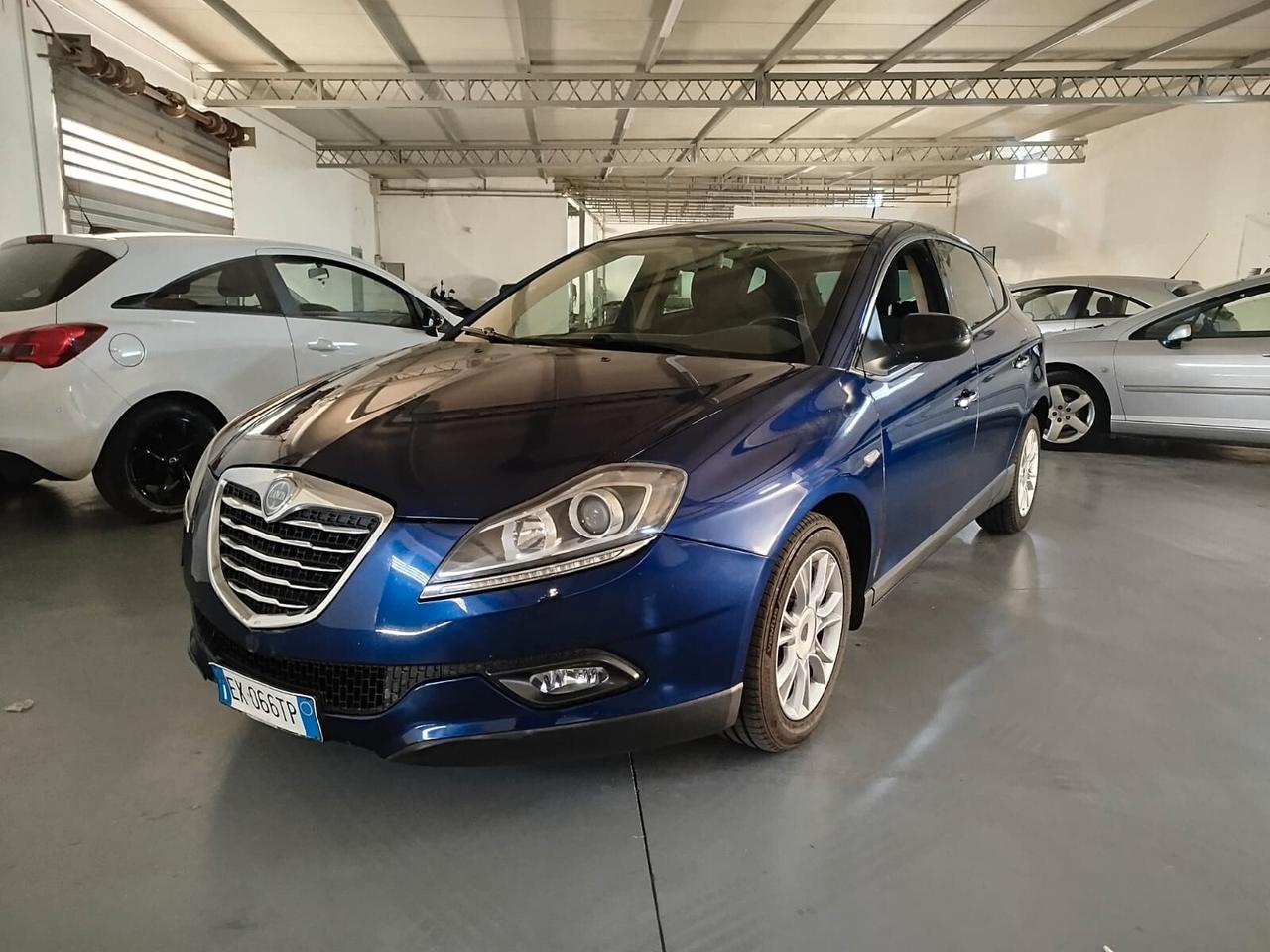 Lancia Delta 1.6 MJT DPF 105 CV Gold