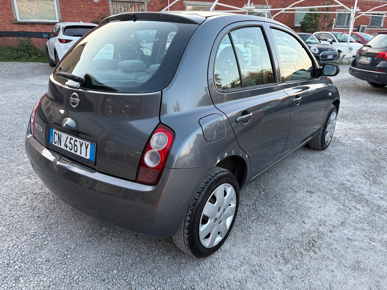 Nissan Micra 1.2 Metano -Cambio Automatico -5porte