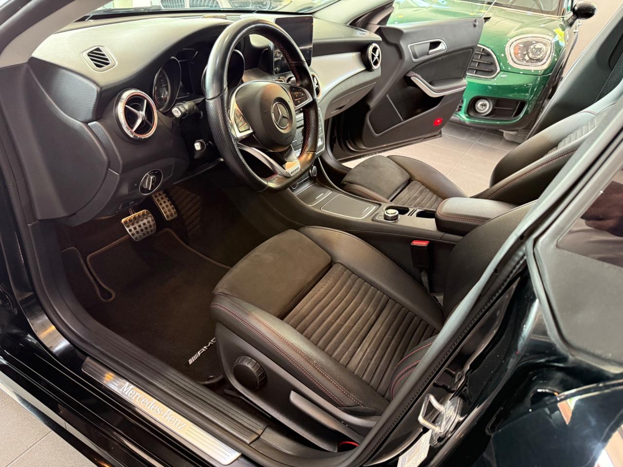 Mercedes-benz CLA 200 d 4Matic Automatic Premium