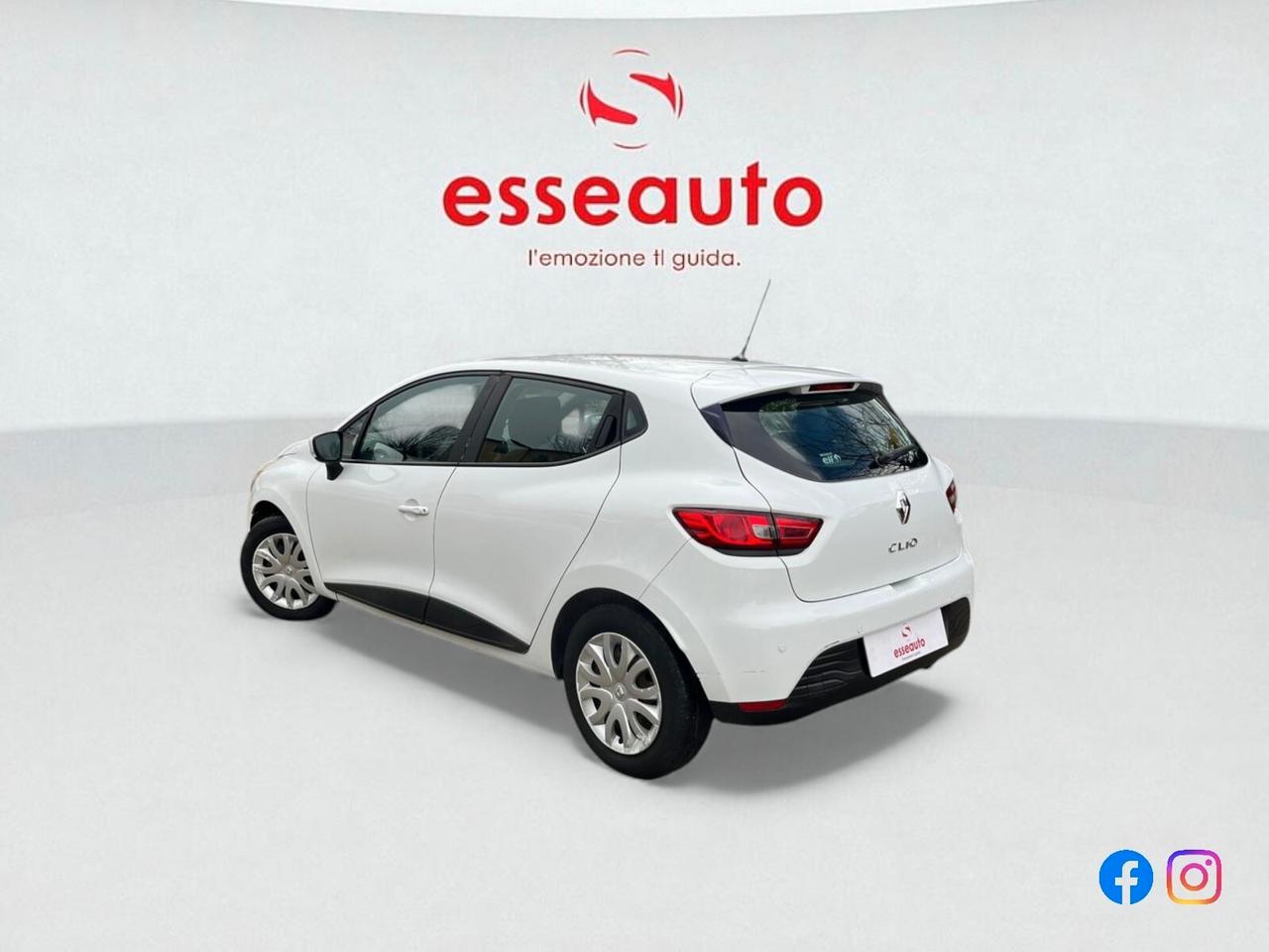 Renault Clio 1.2 75CV 5 porte Costume National