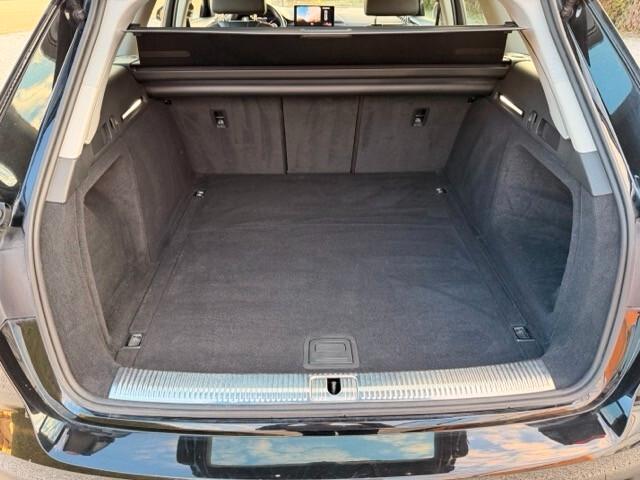 Audi A4 Avant 30 2.0 Tdi 136cv Business Advanced S-tronic VIRTUAL COCKPIT