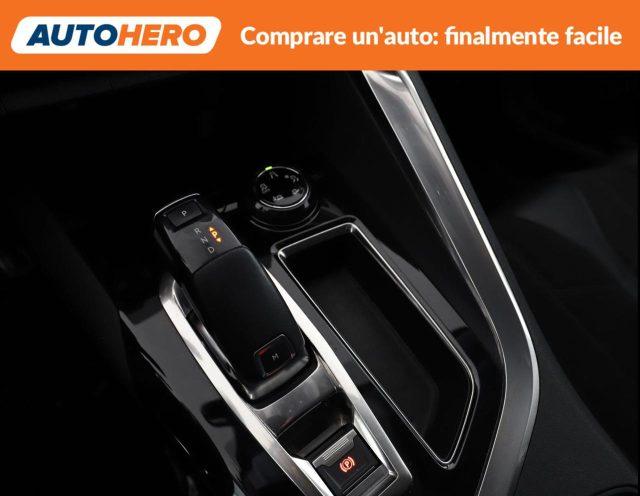 PEUGEOT 5008 BlueHDi 130 S&S EAT8 Crossway