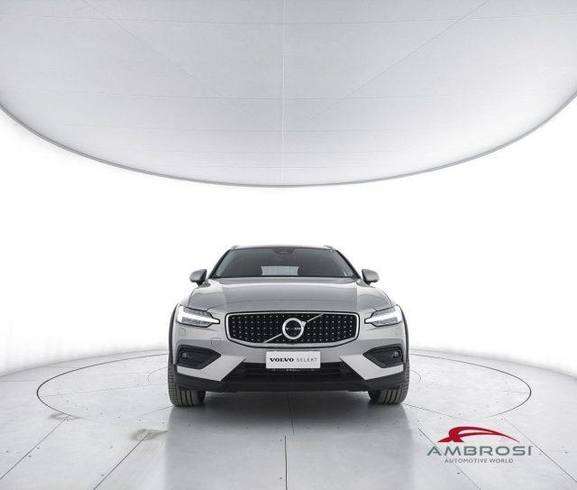 VOLVO V60 Cross Country 2.0 b4 Plus awd auto