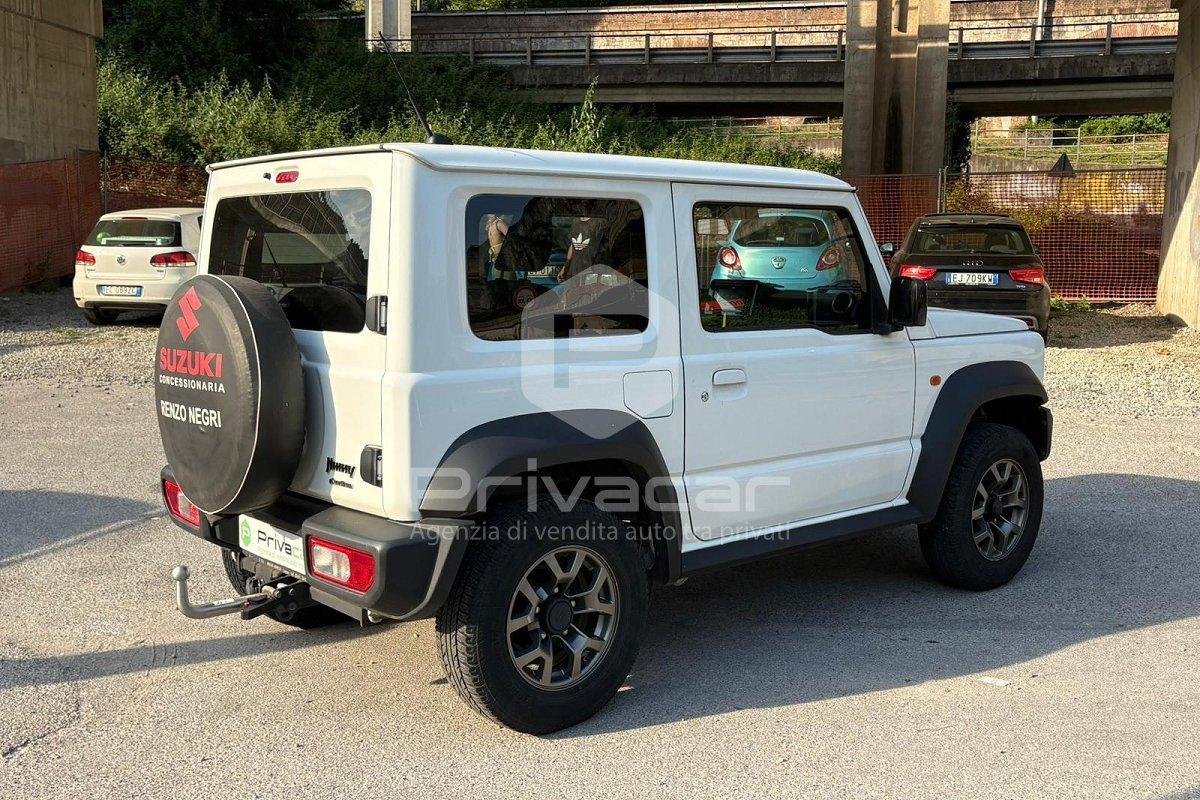 SUZUKI Jimny 1.5 5MT Top