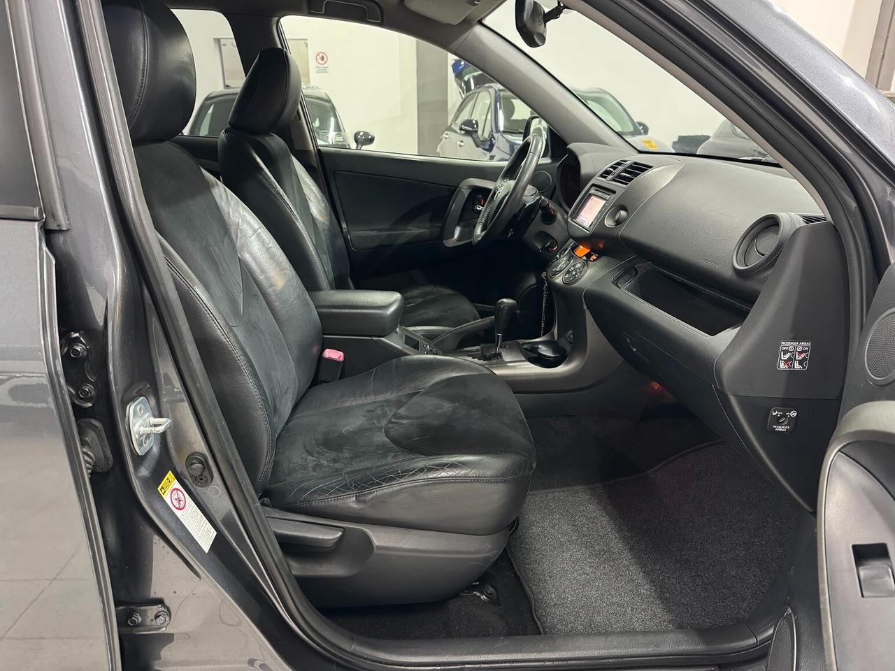 RAV4 2.2 D-Cat 150CV auto PREZZO VELOCE