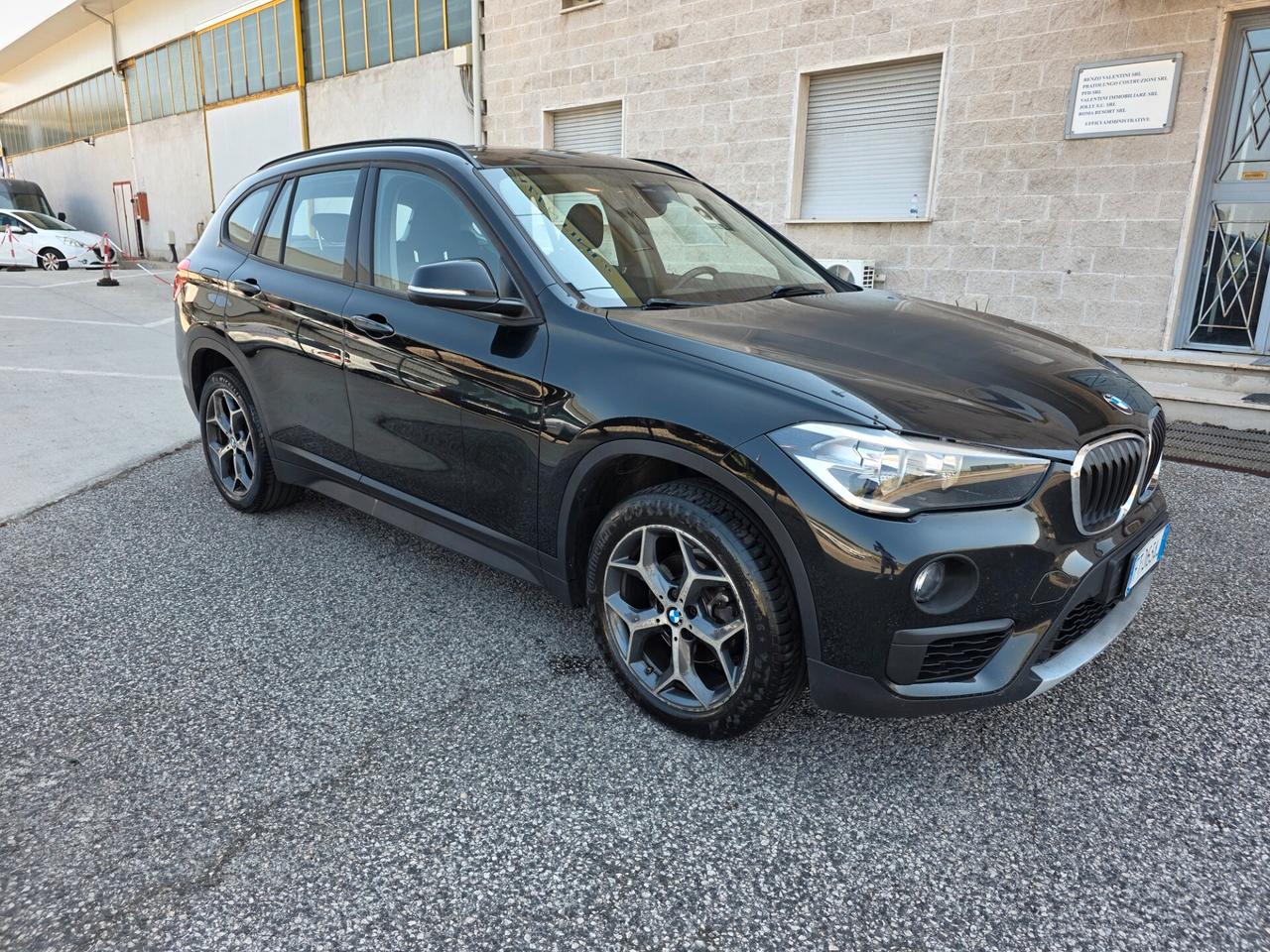 Bmw X1 sDrive16d xLine PERFETTA TETTO GRANDE