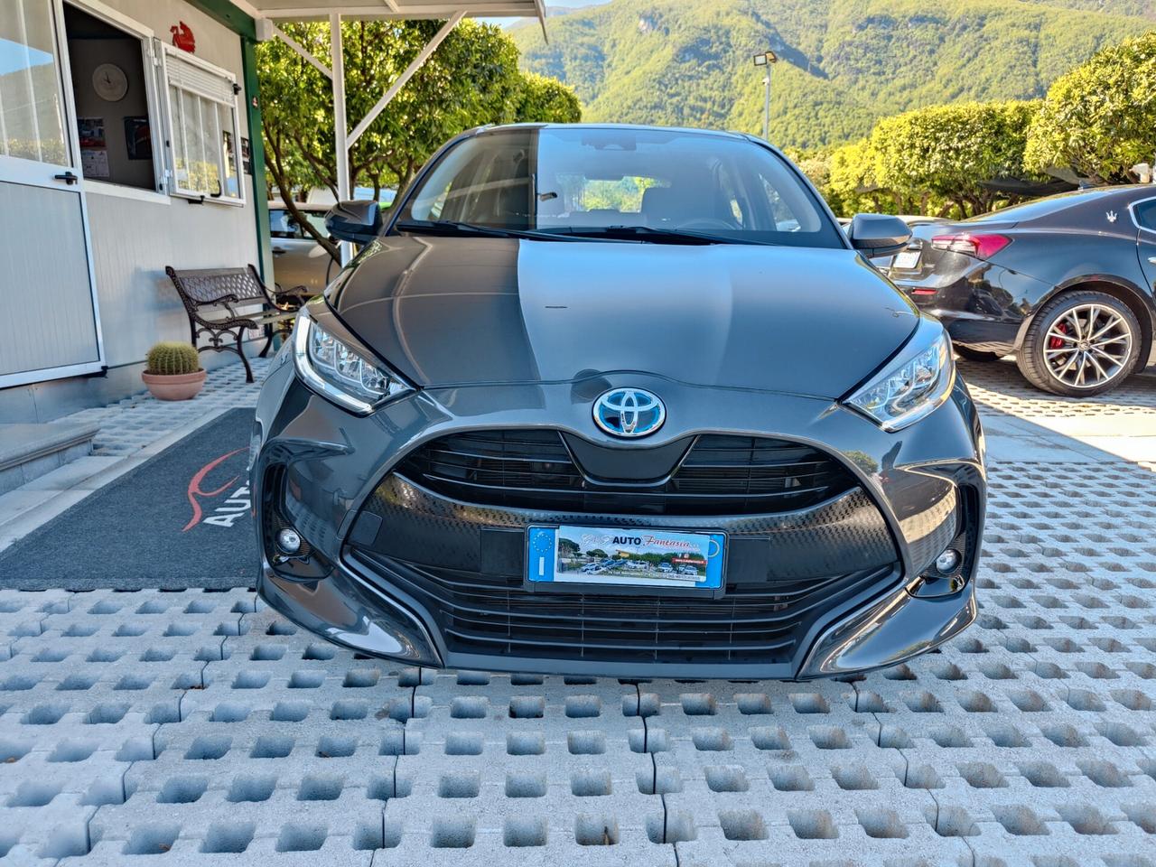 Toyota Yaris 1.5 Hybrid 5 porte Lounge