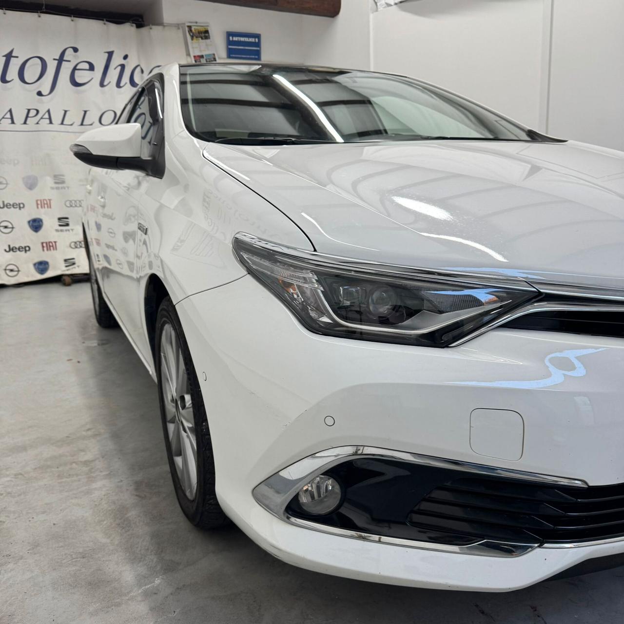 Toyota Auris Touring Sports 1.8 Hybrid Active Plus