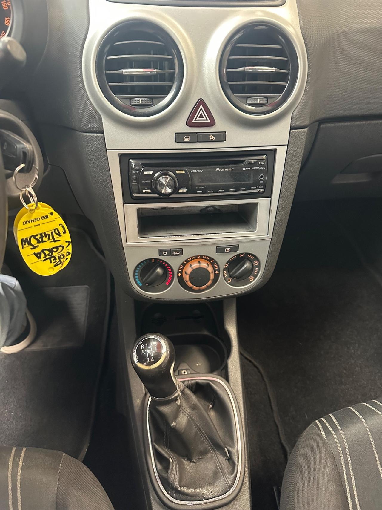 Opel Corsa 1.0 12V 5 porte Club