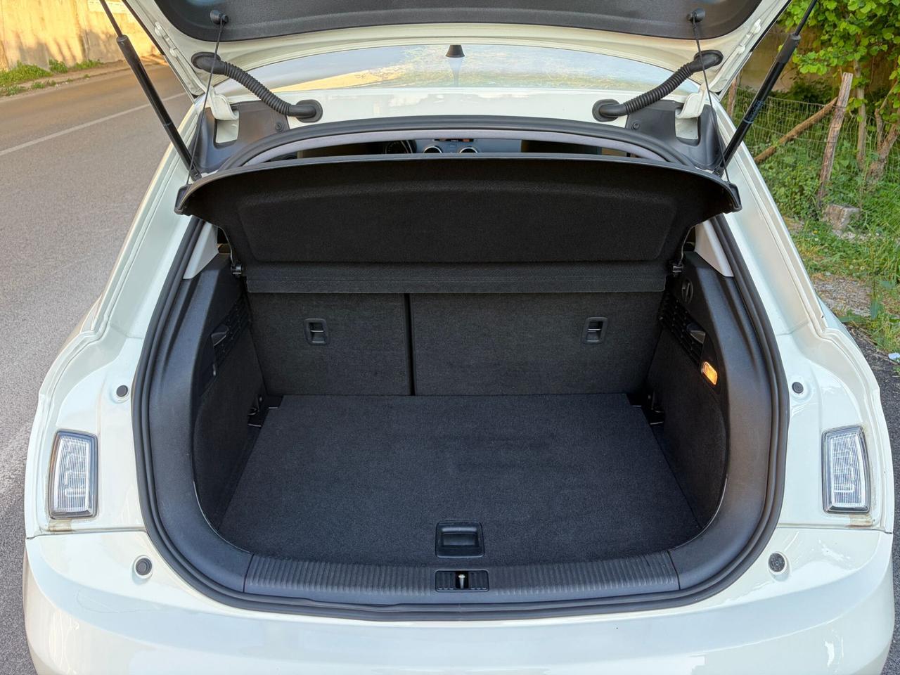 Audi A1 SPB 1.6 TDI 105cv Ambition