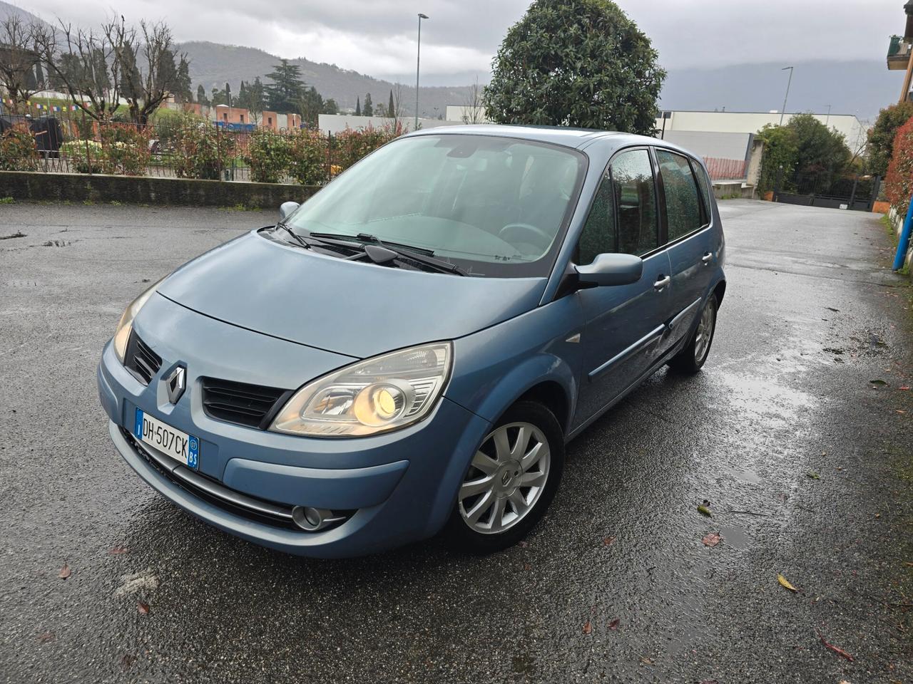 RENAULT SCENIC 1.5 dCi "OK PER NEOPATENTATI"