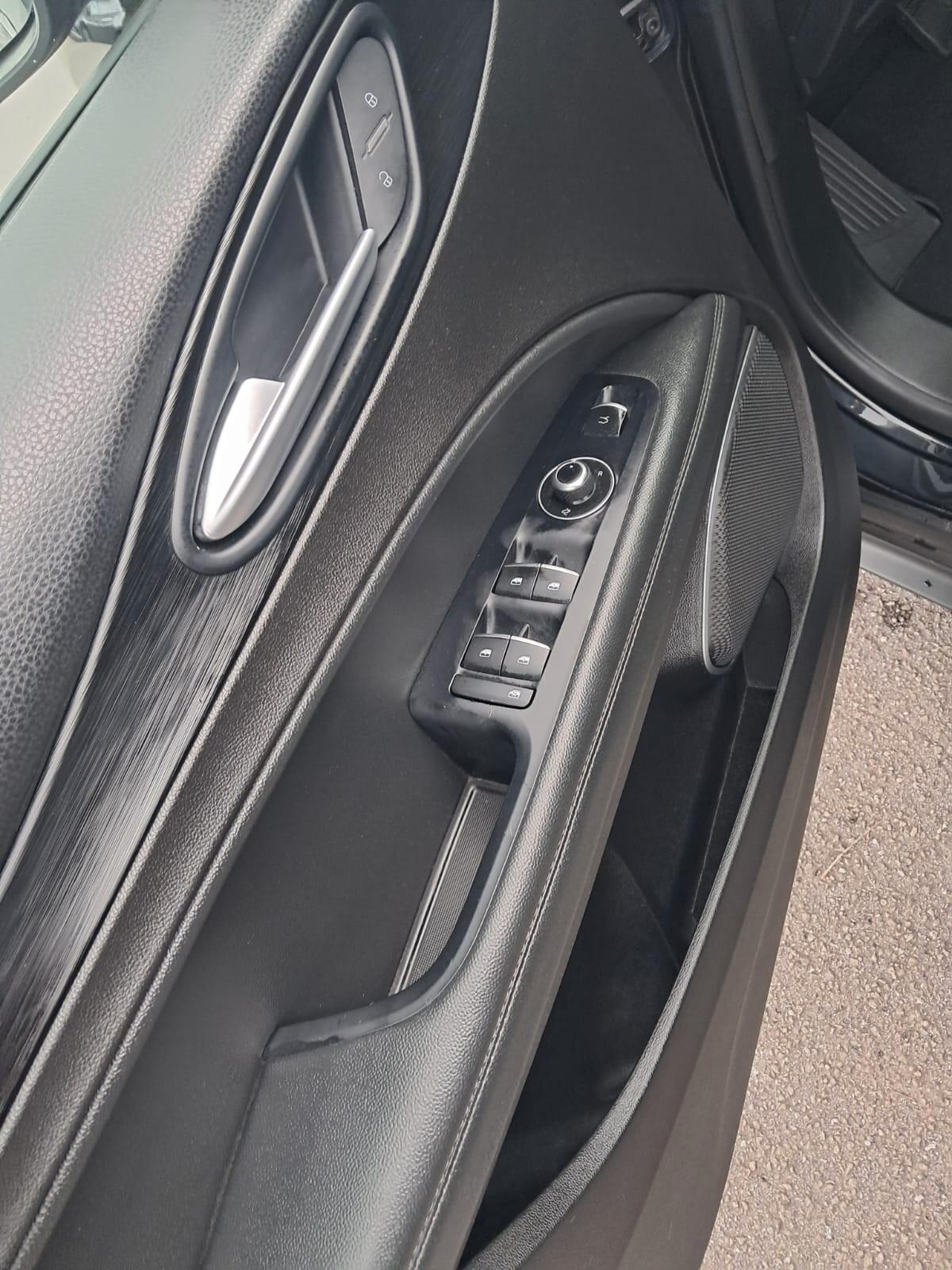 Alfa Romeo Stelvio 2.2 Turbodiesel 210 CV AT8 Q4 Super