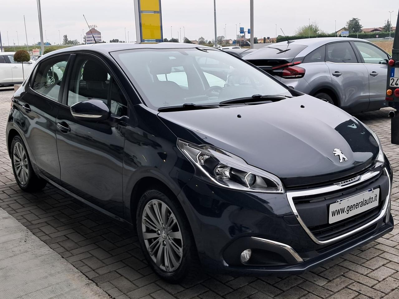 Peugeot 208 PureTech 82 5 porte Active