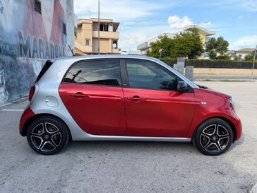 Smart For four cabrio automatica