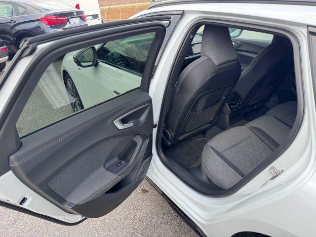 AUDI A5 Avant TDI 150 kW mHEV+ S tronic S Line edition New