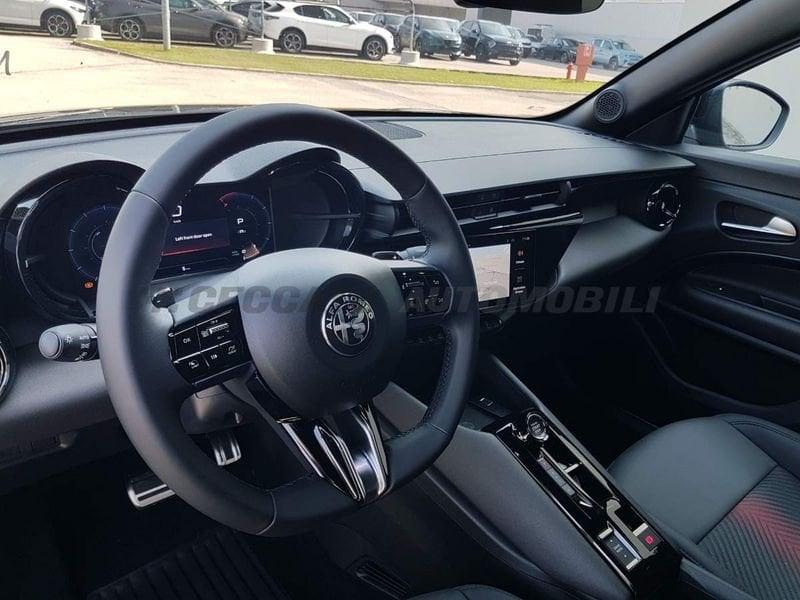 Alfa Romeo Junior Junior 1.2 ibrida Speciale 145cv edct6
