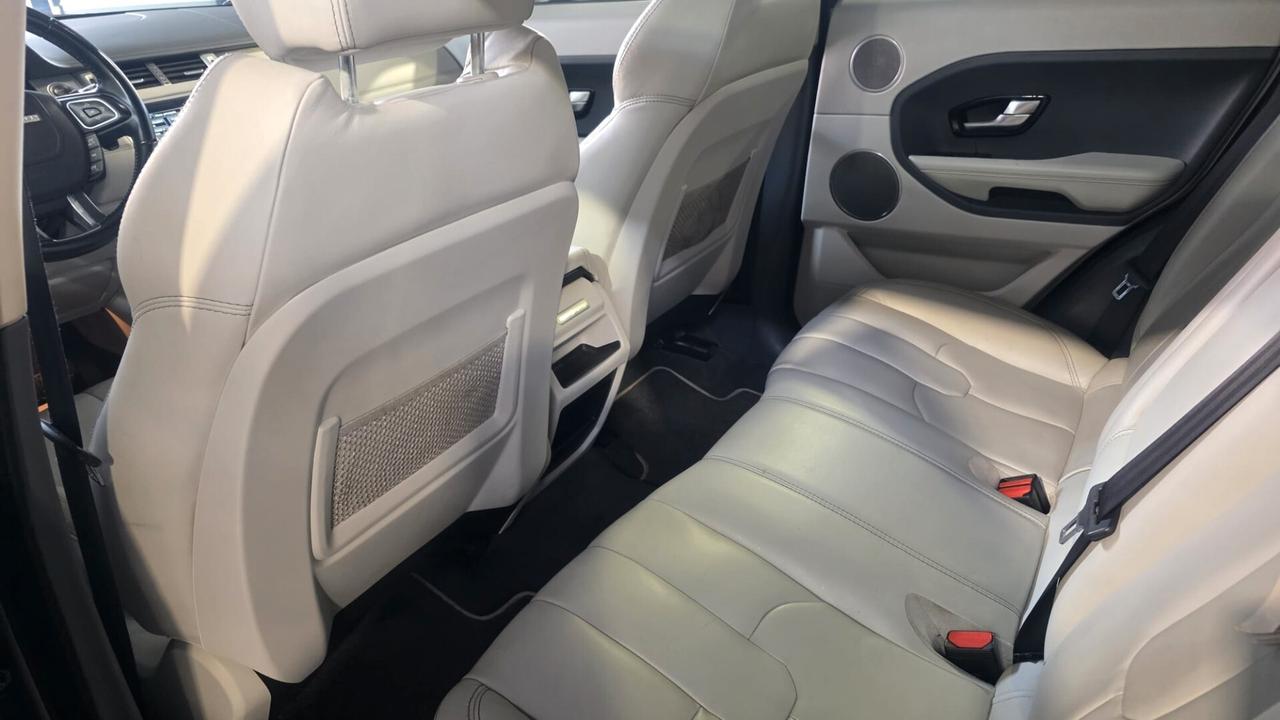 Land Rover Range Evoque 2.2 TD4 5p. Dynamic