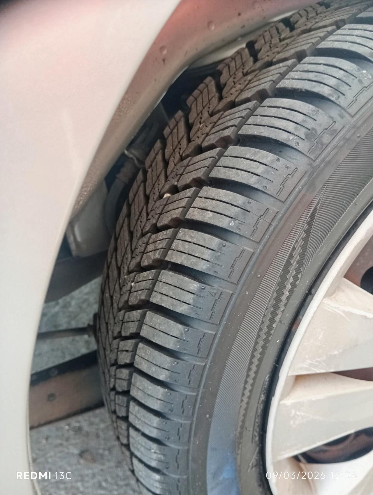 Nissan Pixo 1.0 5 porte Easy