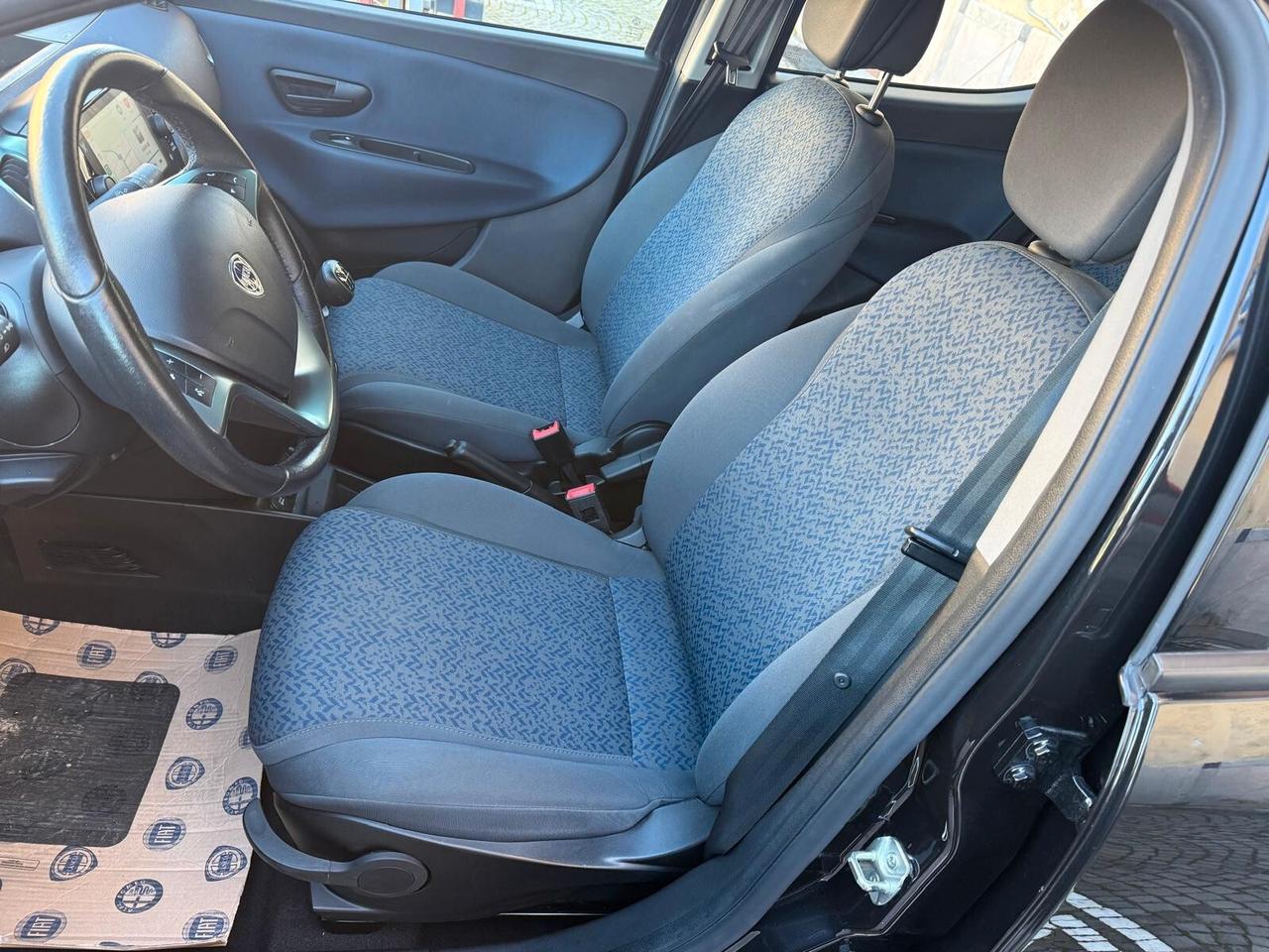 Lancia Ypsilon 1.0 Hybrid 70cv Gold 2023 UNICA