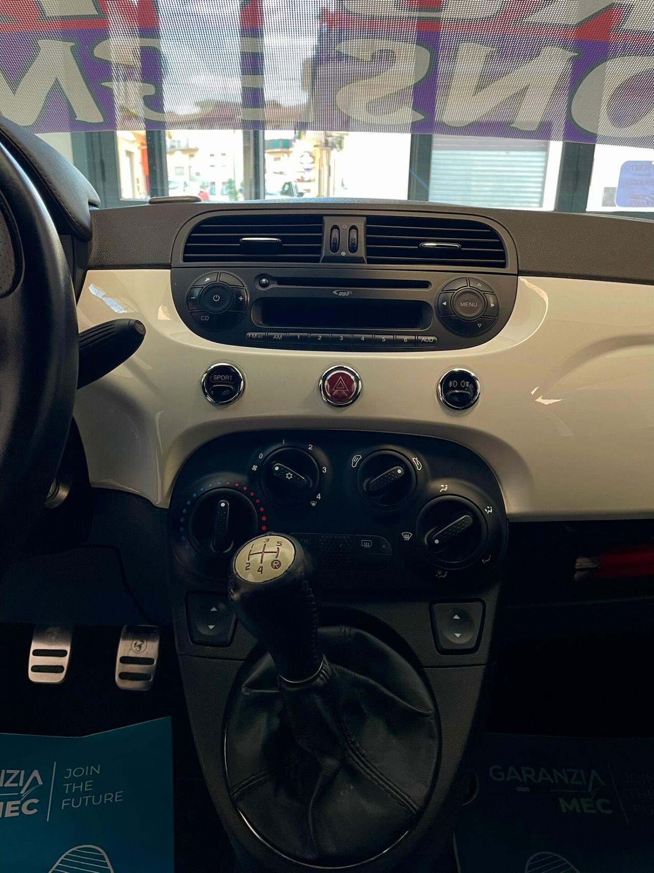 Abarth 500 C 1.4 Turbo T-Jet Custom