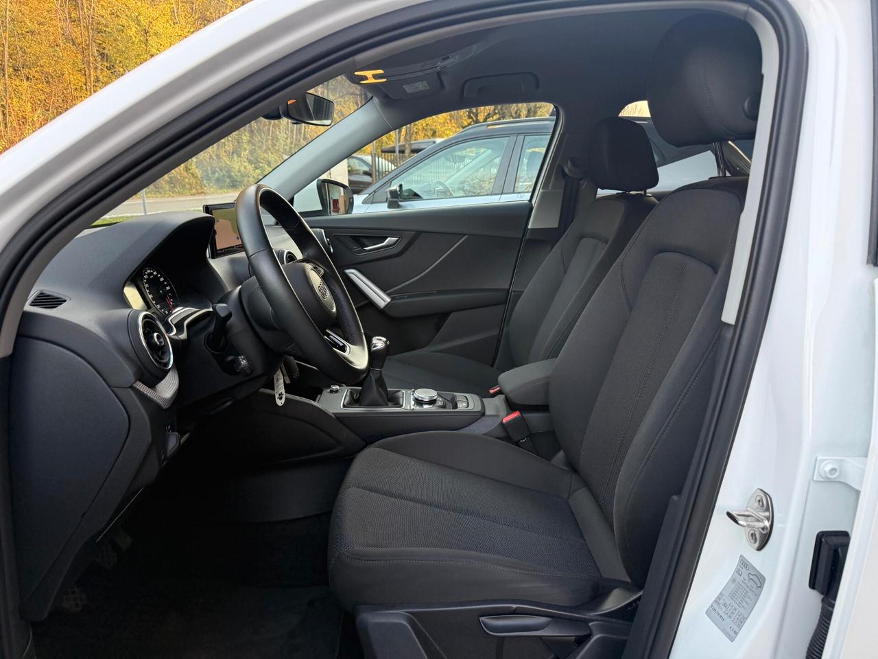 Audi Q2 30 TFSI Business -