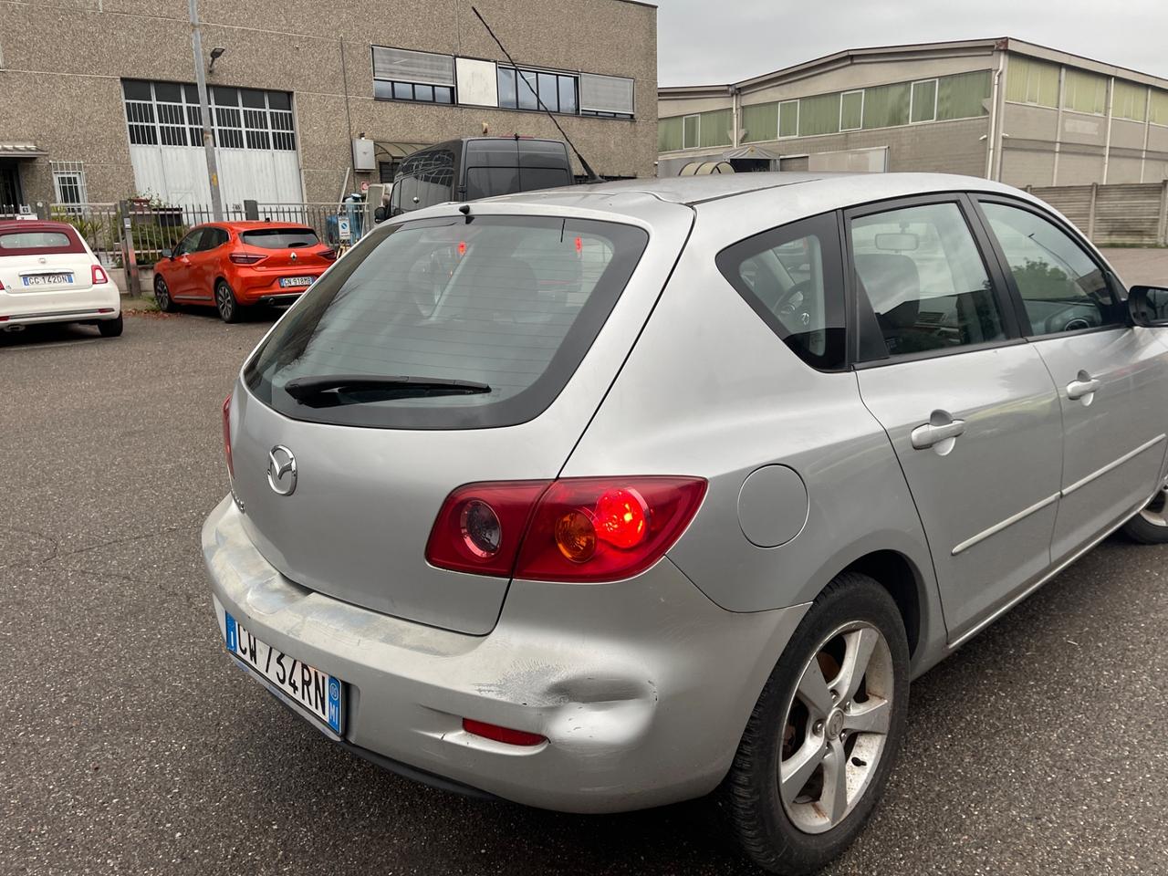 Mazda3 1.6 TD 16V 109CV uni prop neopatentati